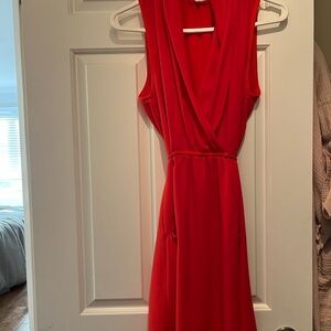 Elegant Red Sleeveless Dress